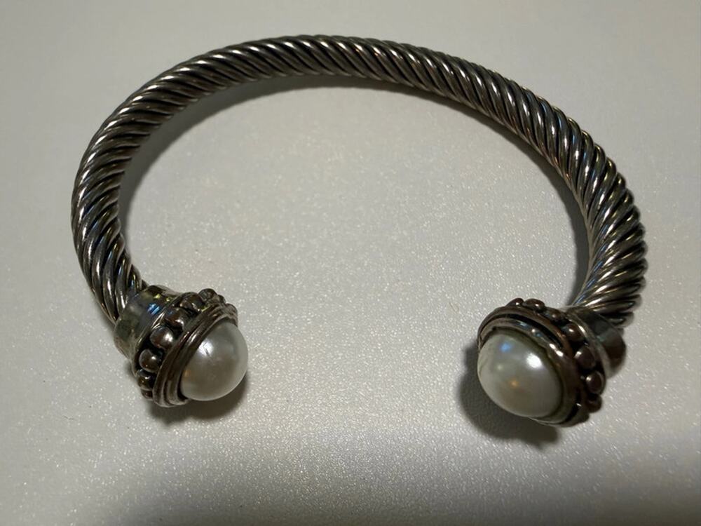 Silver tone and faux pearl bracelet